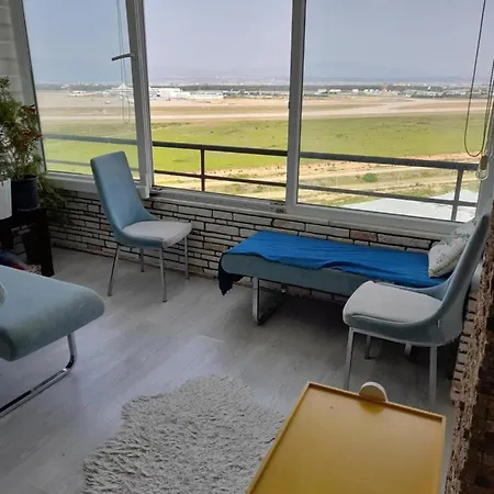Lara Apartment *